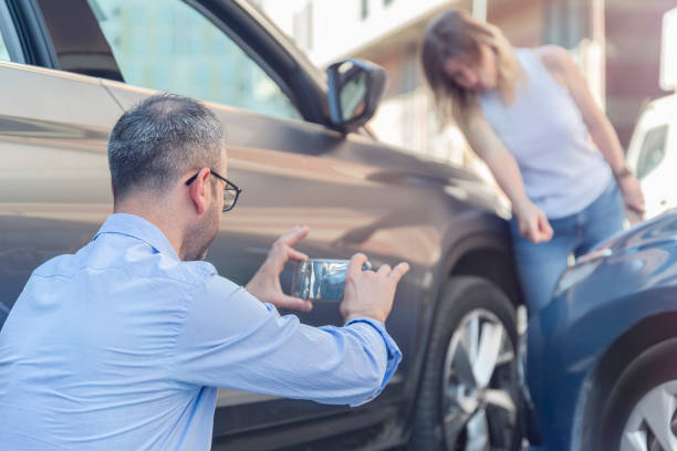 Professional Car Insurance Near Me technician working in Grandview, OH